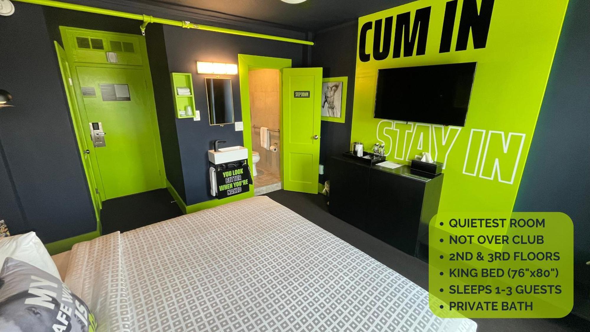 Mari Jean Hotel - All Adults Welcome St. Petersburg Esterno foto
